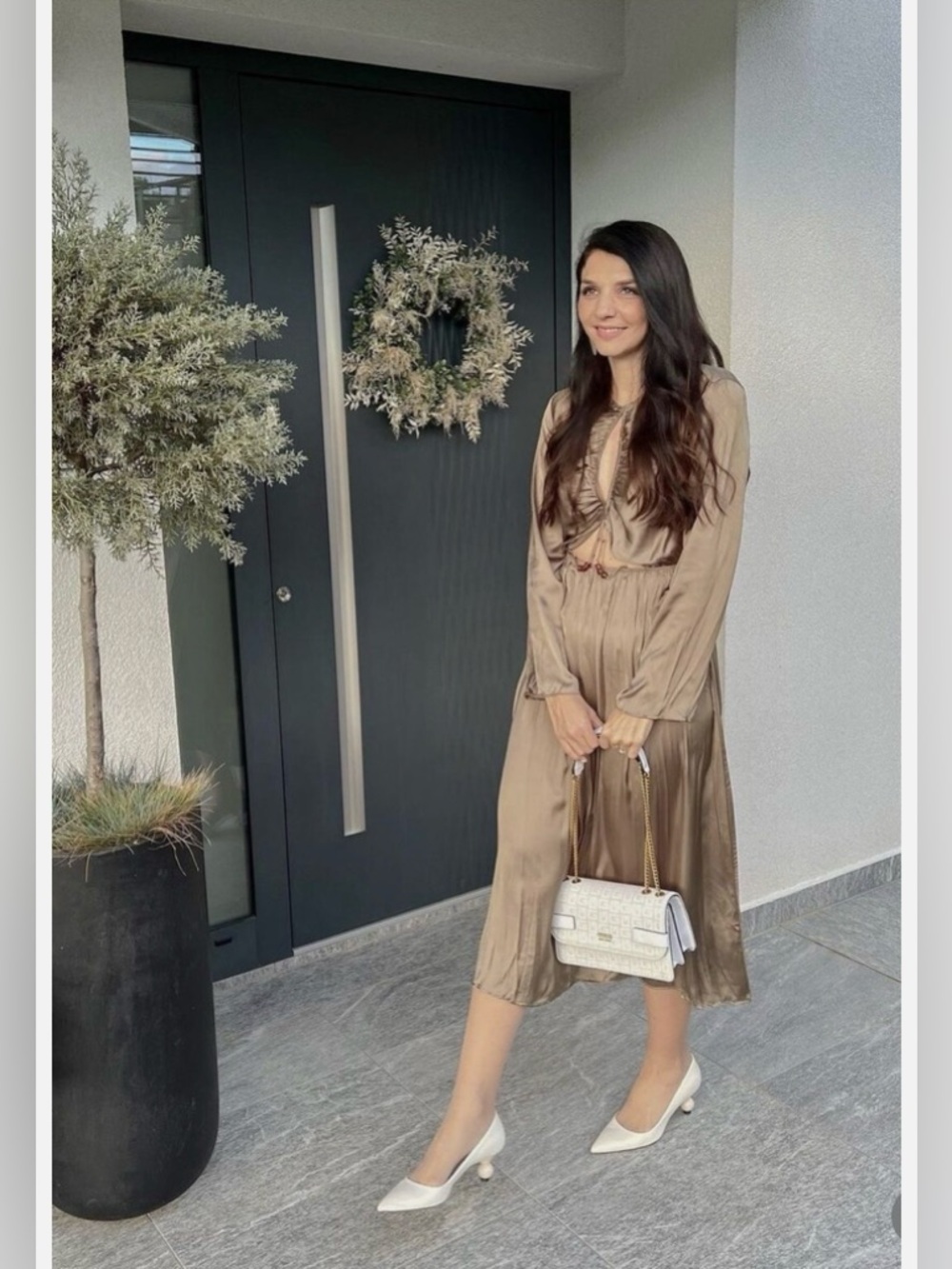 ZARA WRINKLE SATIN EFFECT CUT OUT MIDI DRESS (Customized) - Picture 7 of 12
